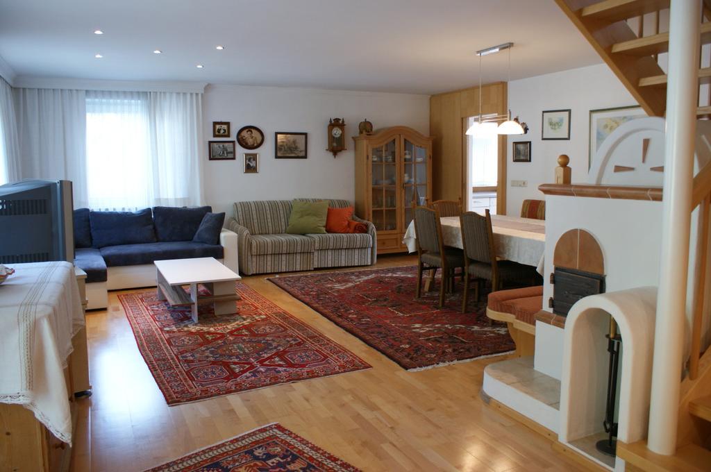 Gredler Apartment Zell am Ziller Ruang foto